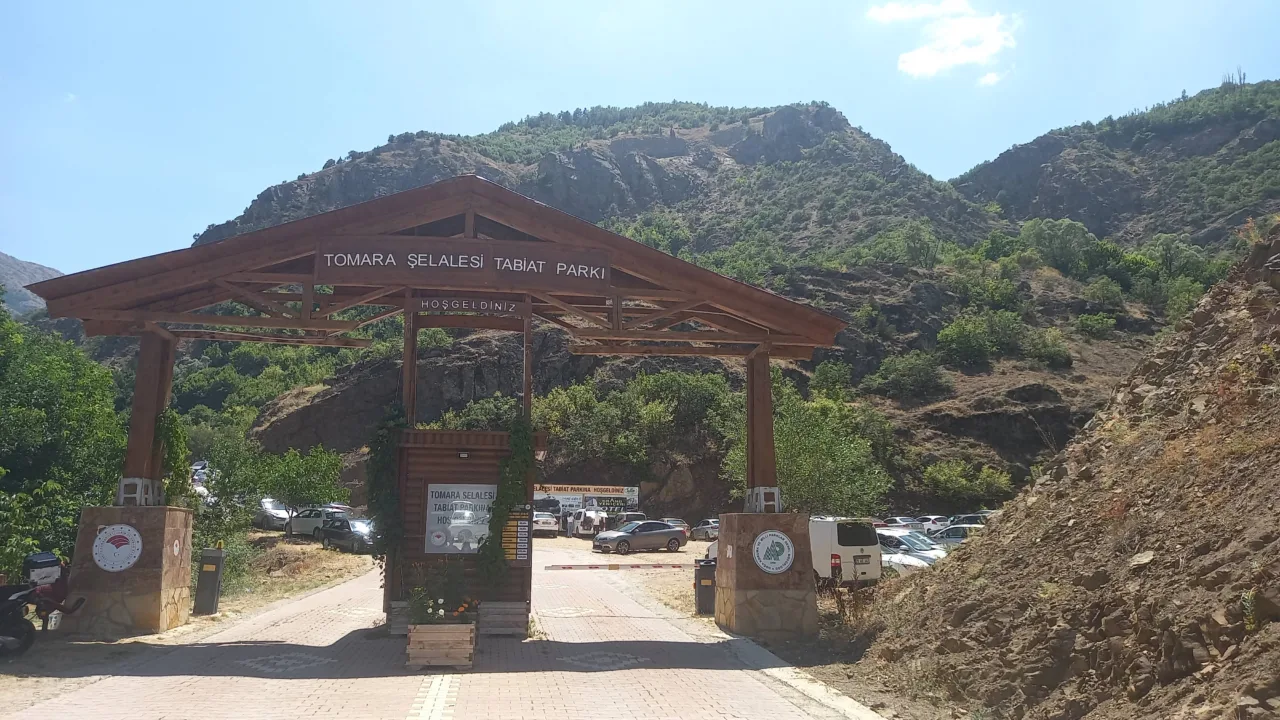 Saklı Güzellik Tomara Şelalesi