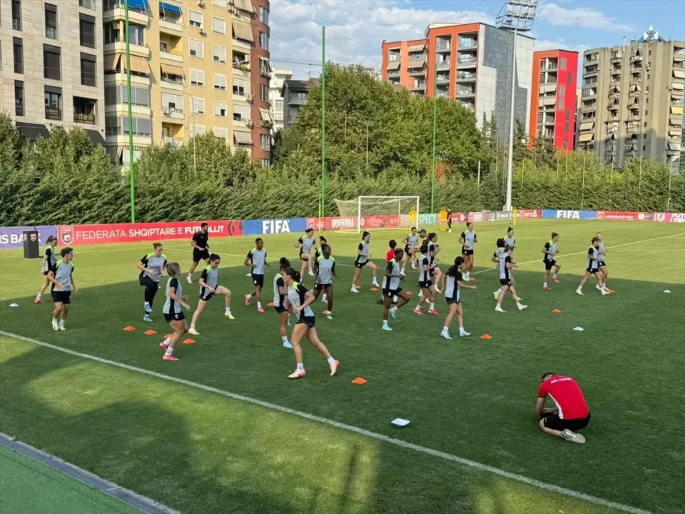 FOMGET Kadın Futbol Takımı Finalde