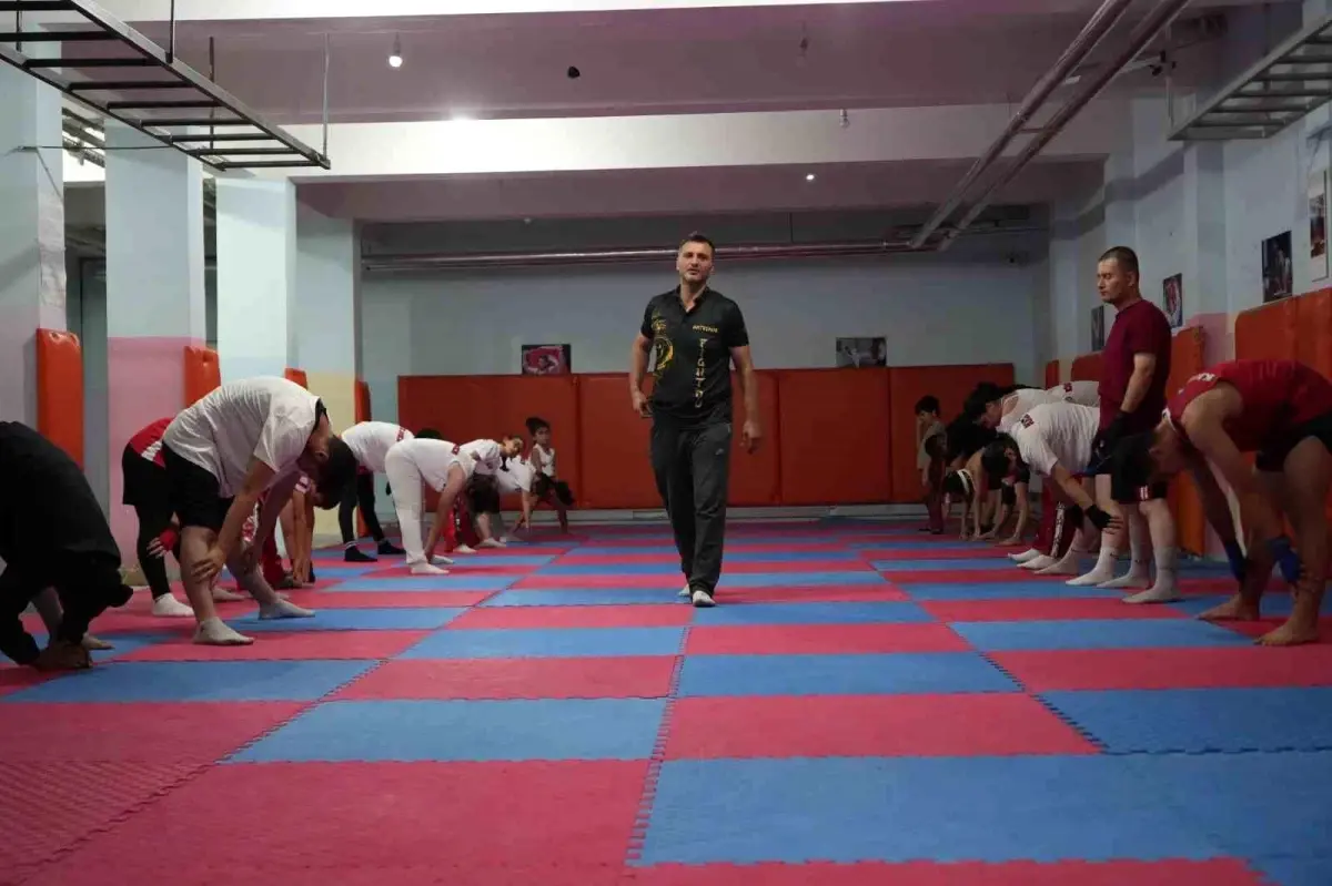 Niğde Wushu Takımı Türkiye Şampiyonası Öncesi Hazırlanıyor