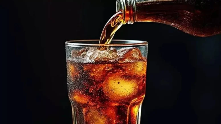 ‘Şekersiz’ içecek yasağı başladı