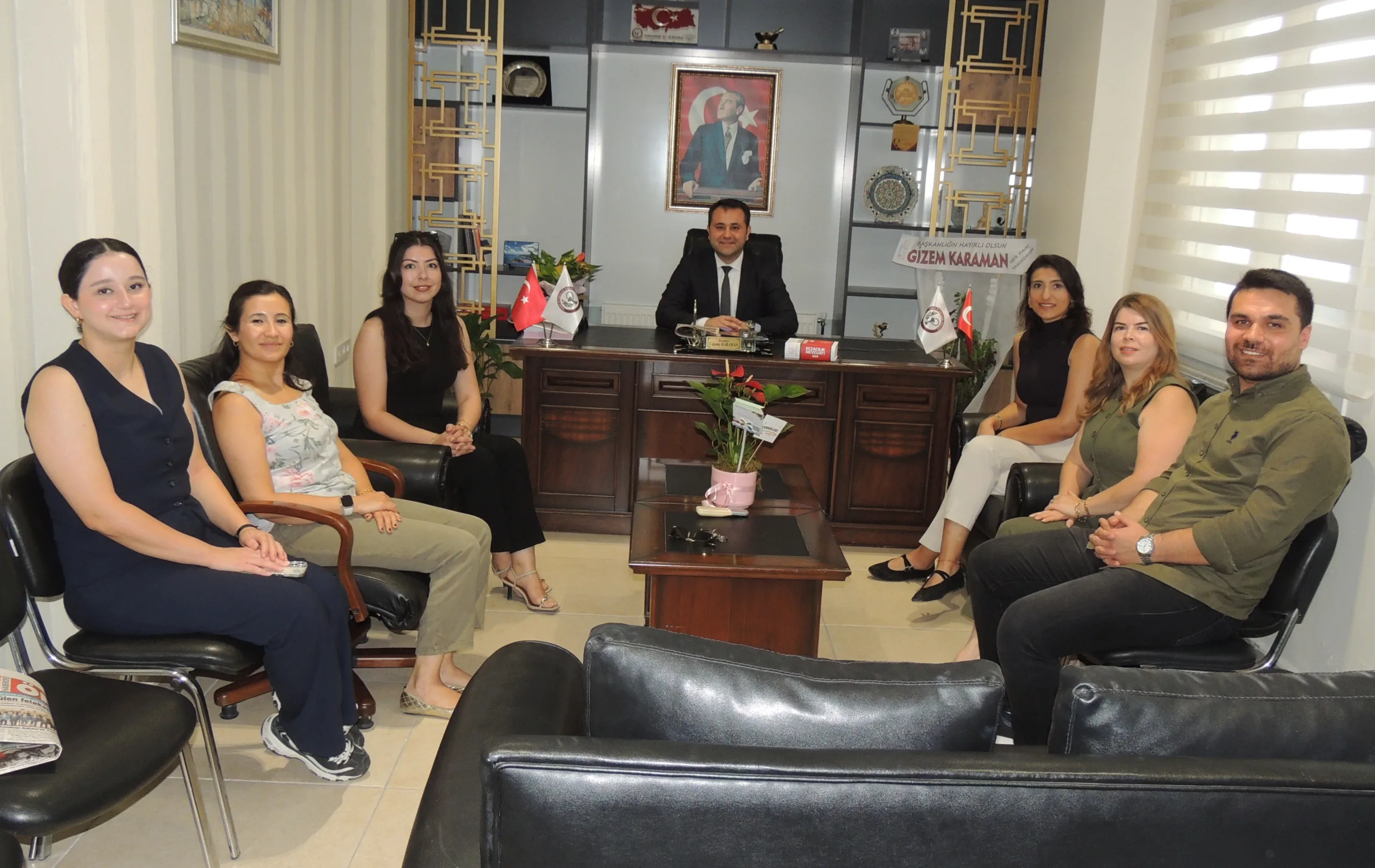 Hastaların Sağlık Sistemine İlk Temas Noktası Eczaneler