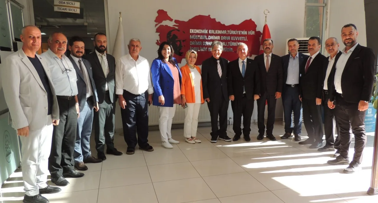 “Ekonomik Bunalımdan Liyakatli Kadrolarla Kurtulabiliriz”