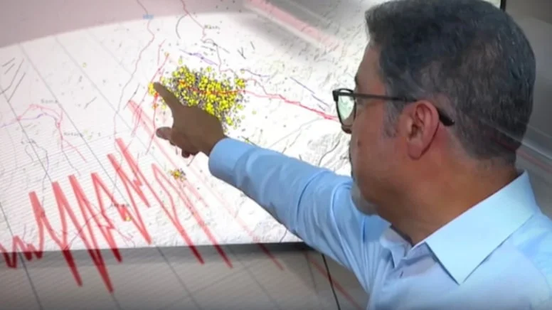 Profesör uyardı: Ölü faylar hareketlendi, deprem fırtınası başladı