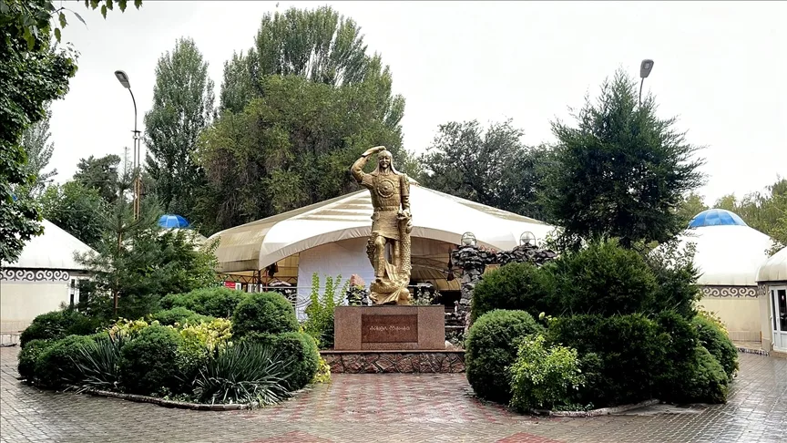 Kırgız kadınlardan geçmişe ışık tutan müze: Kırgız Köyü