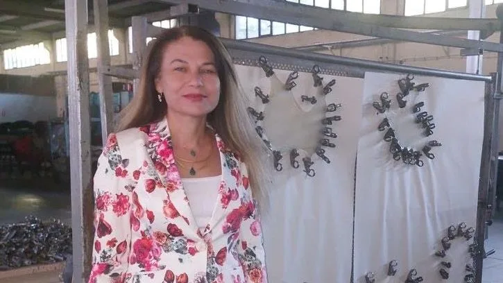 “Dünyanın ilk kadın deri profesörüne”, kültürel miras taşıyıcısı unvanı