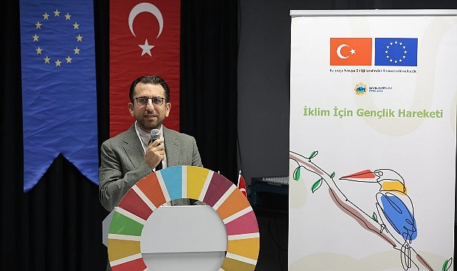 Gençler iklim eylemi için Konak’ta zirve yaptı