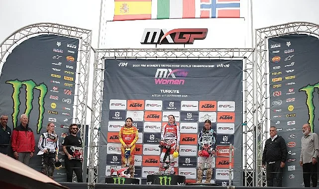 Dünya Motokros Şampiyonası’nda ikinci gün heyecanı başladı