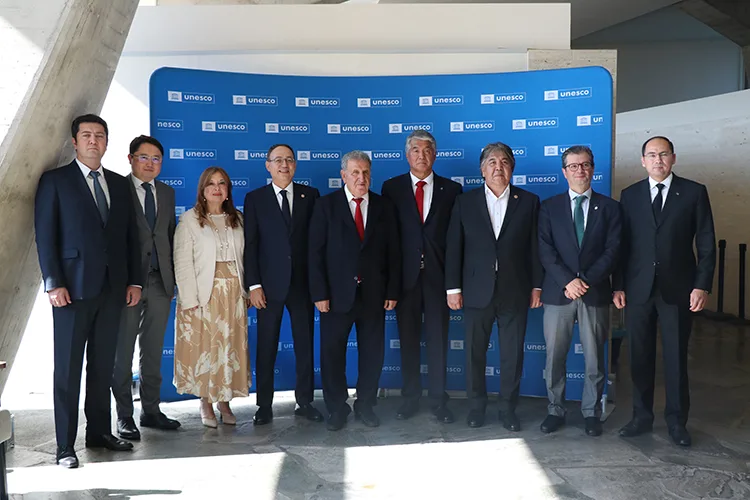 Paris’te “Cengiz Aytmatov ve UNESCO: Dünyayı Birleştiren Ortak Miras” konferansı düzenlendi