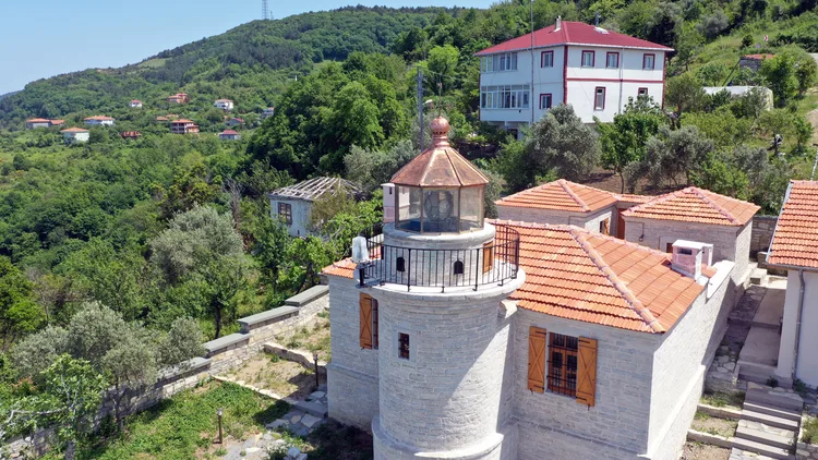 Kerempe Feneri 140 yıldır denizcilere yol gösteriyor