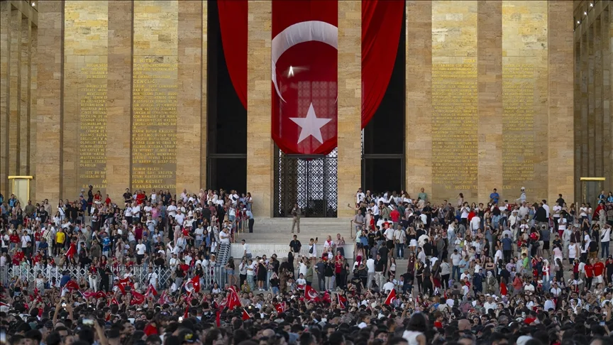 Anıtkabir 30 Ağustos’ta 630 bini aşkın ziyaretçiyi ağırladı