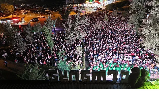 Kitap Fuarı’nın ruhu gece sineması ile Ormanya’da