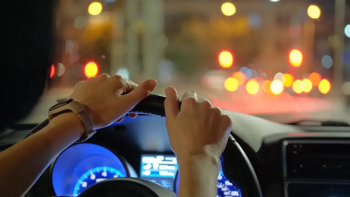 Göz doktoru uyardı: Sürücüler gece körü olduklarını bu şekilde fark ediyor