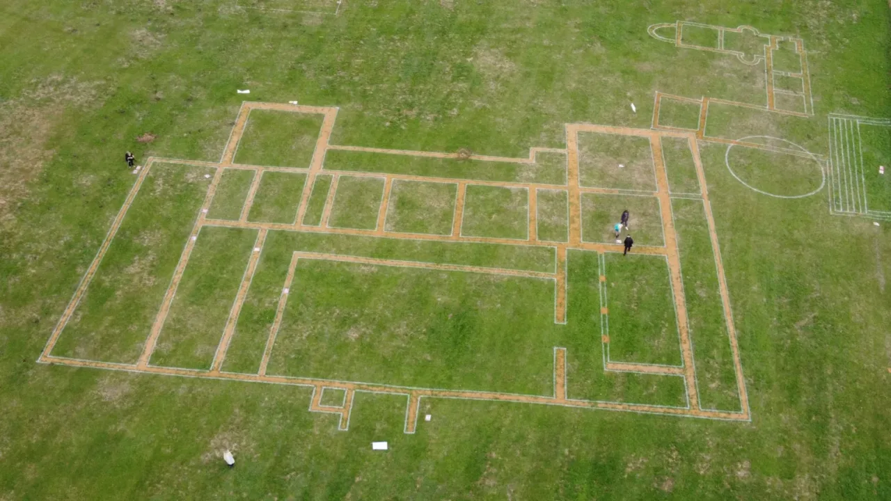 Gadebridge Park Roma Villası İngiltere’nin en büyük özel Roma yüzme havuzunu işaret ediyor.