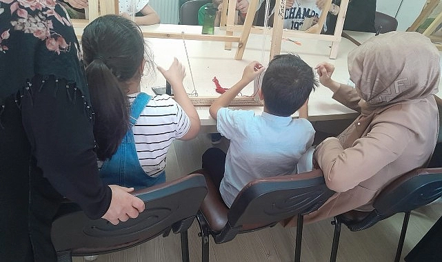 Çocukları Halı Dokuma Atölyesi’nde Ağırladık