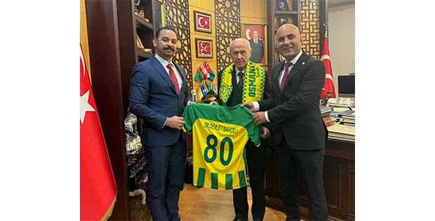 Osmaniyespor’dan Devlet Bahçeli’ye Onursal Başkanlık