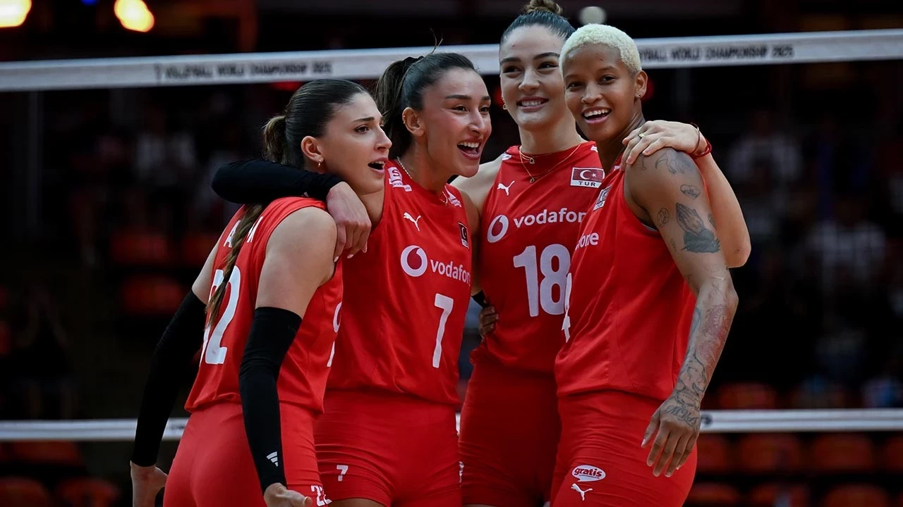 Dünya Şampiyonası’nda Filenin Sultanları çeyrek finalde!