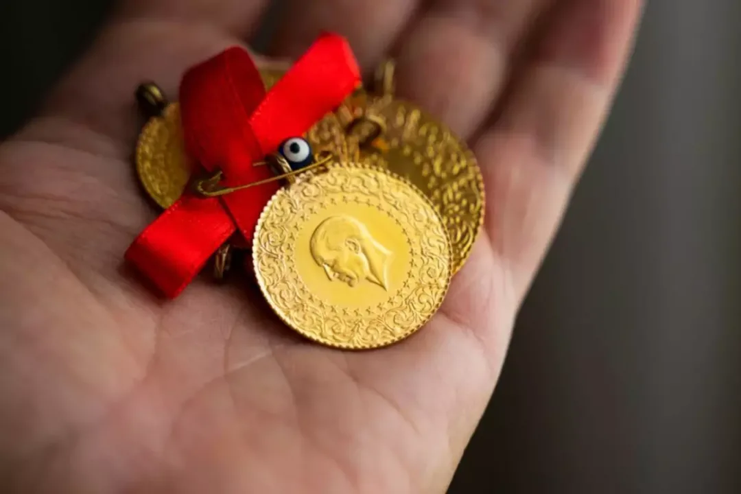 Altında tarihi rekor