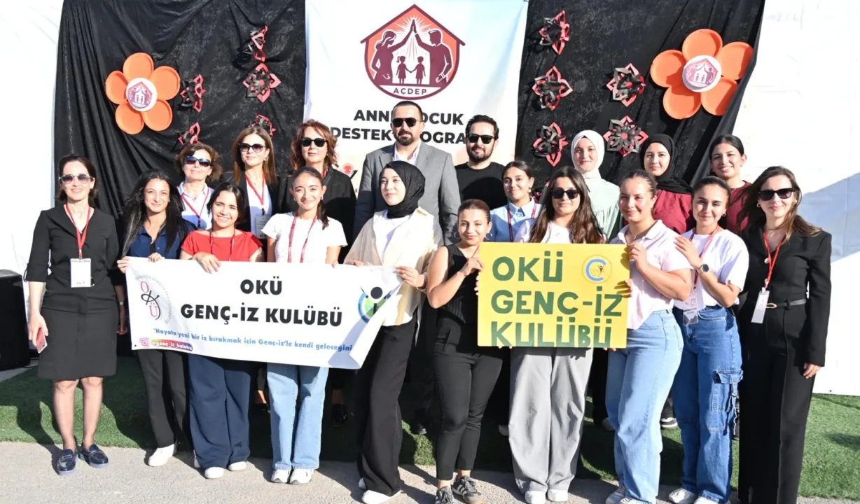 Depremin Ardından İyileşen Her Ebeveyn Ve Gülen Her Çocuk Geleceğin Teminatıdır