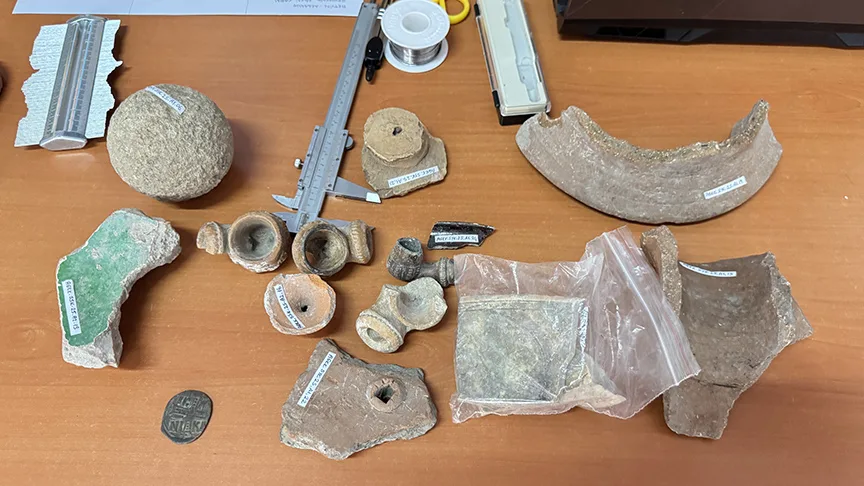 Gevhernik Kalesi’ndeki kazılarda mezar odası bulundu