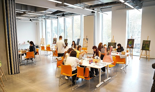 “Bir Hayalin İzinde” eğitim projesi üçüncü dönemine başladı!