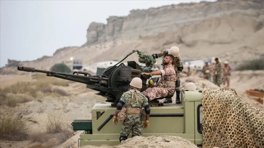 İran, askeri saldırı ihtimaline karşı tam teyakkuzda olduğunu vurguladı