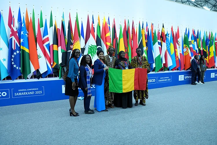 UNESCO Genel Konferansı’nın yapılacağı Semerkant, tarihindeki en büyük etkinliğe hazırlanıyor