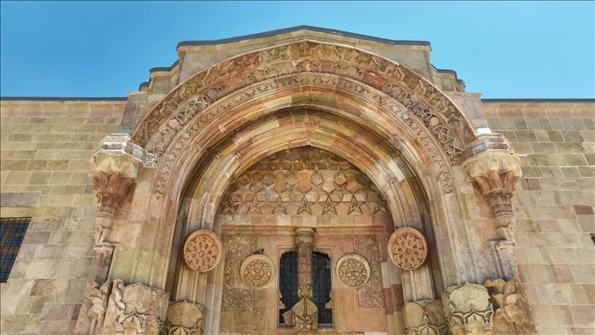 “Divriği Ulucamii ve Darüşşifası: Sesin Mucizesi” belgeselinin çekimleri başladı