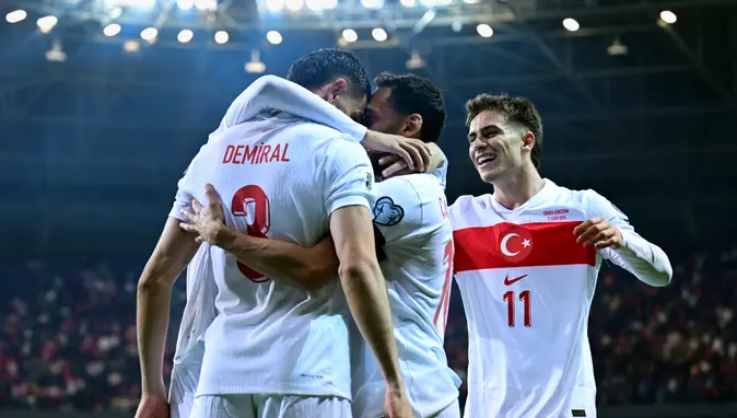FIFA dünya sıralamasında bir basamak yükseldik