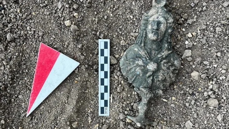 Satala’da Bulunan Lejyon XV Apollinaris’in Üssü, Mısır Tanrıçası İsis’in Bronz Büstü.