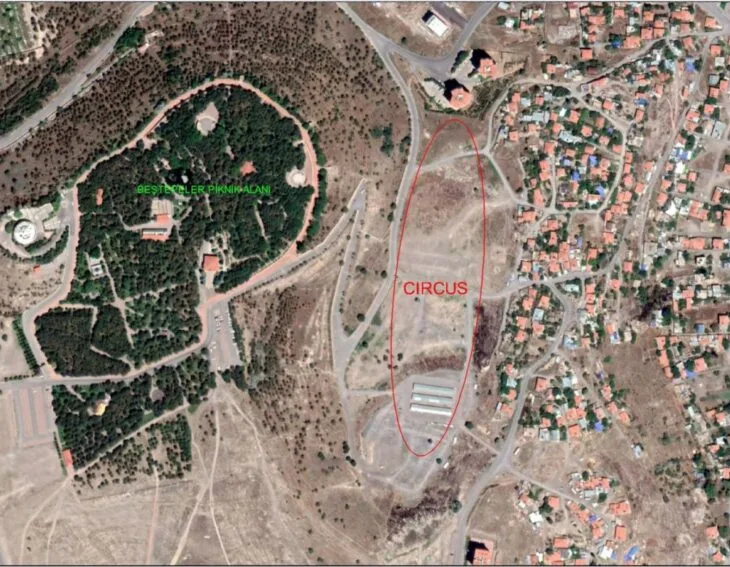 Kayseri’de Eski Bir Çöplüğün Altında 2000 Yıllık Roma Hipodromu Bulundu