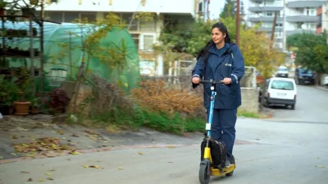 PTT’nin elektrikli skuterleri, 72,5 milyon gönderiyi sahiplerine ulaştırdı