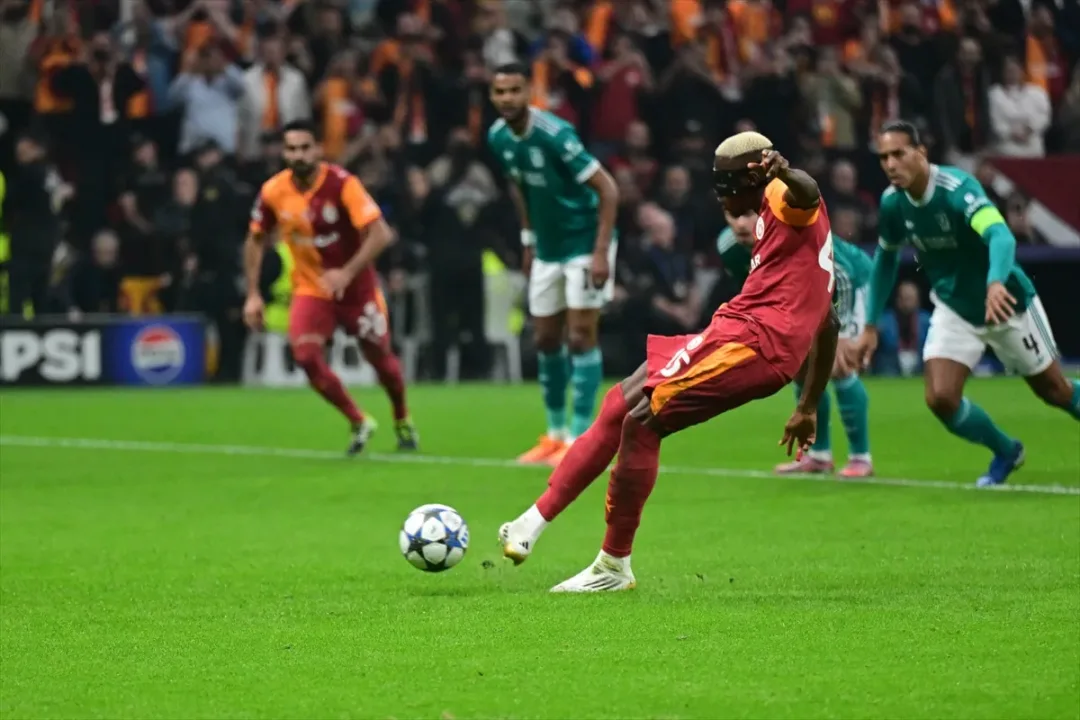 Galatasaray, Liverpool’u tek golle yıktı!
