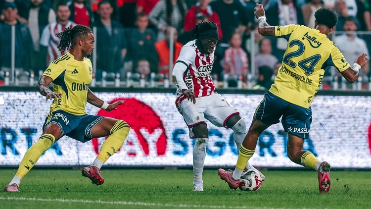 Fenerbahçe fırsat tepti