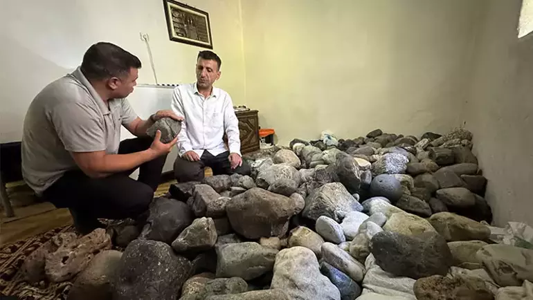 Gören ‘boş iş’ dedi ama o odasında hazine gibi saklıyor