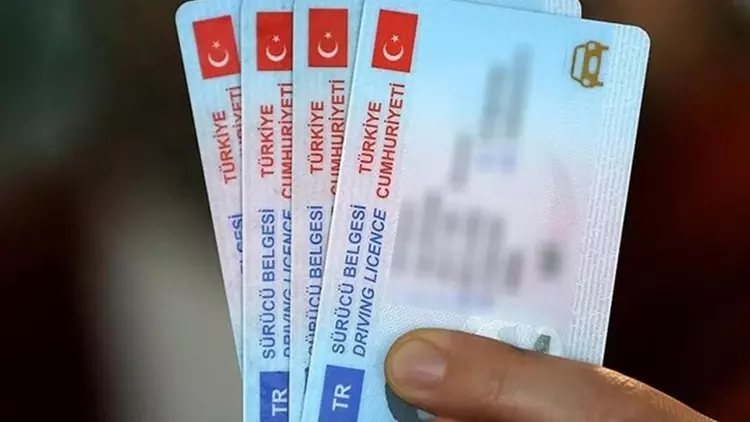 Bakan Yerlikaya’dan ehliyet uyarısı: Süre uzatılmayacak