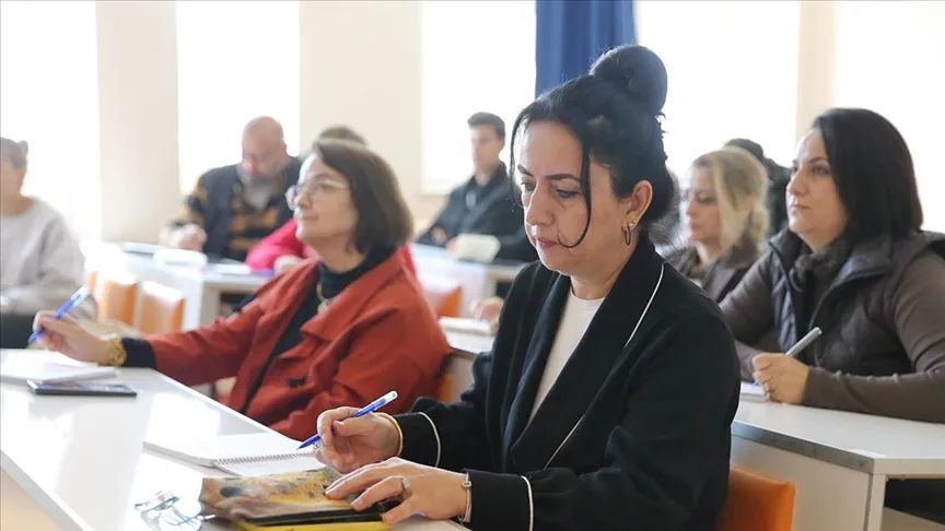 Arkeoloji merakıyla ikinci meslekleri için üniversiteli oldular