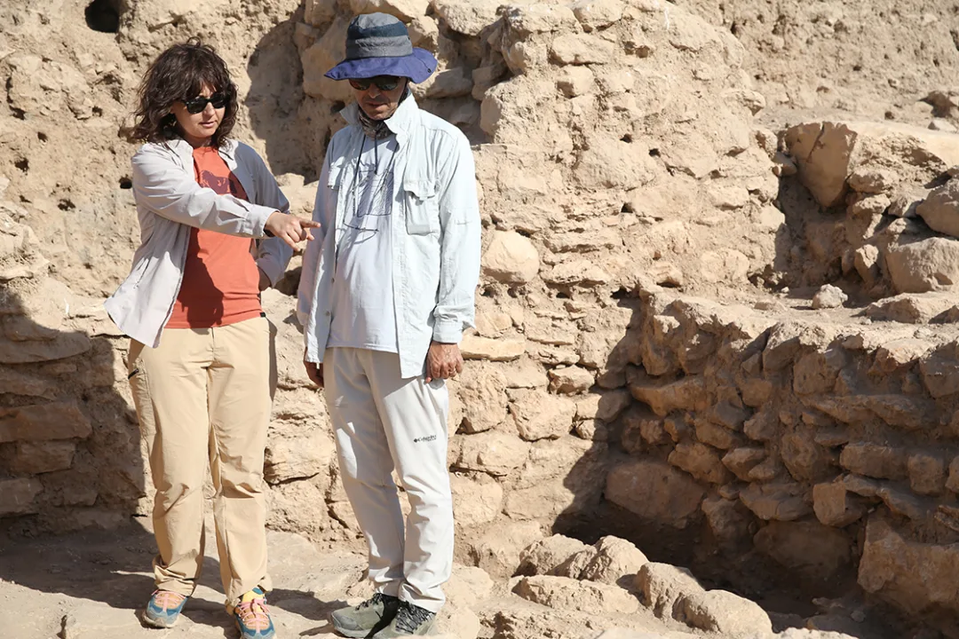 Arkeolog çift, tarihin izini 16 yıldır birlikte sürüyor