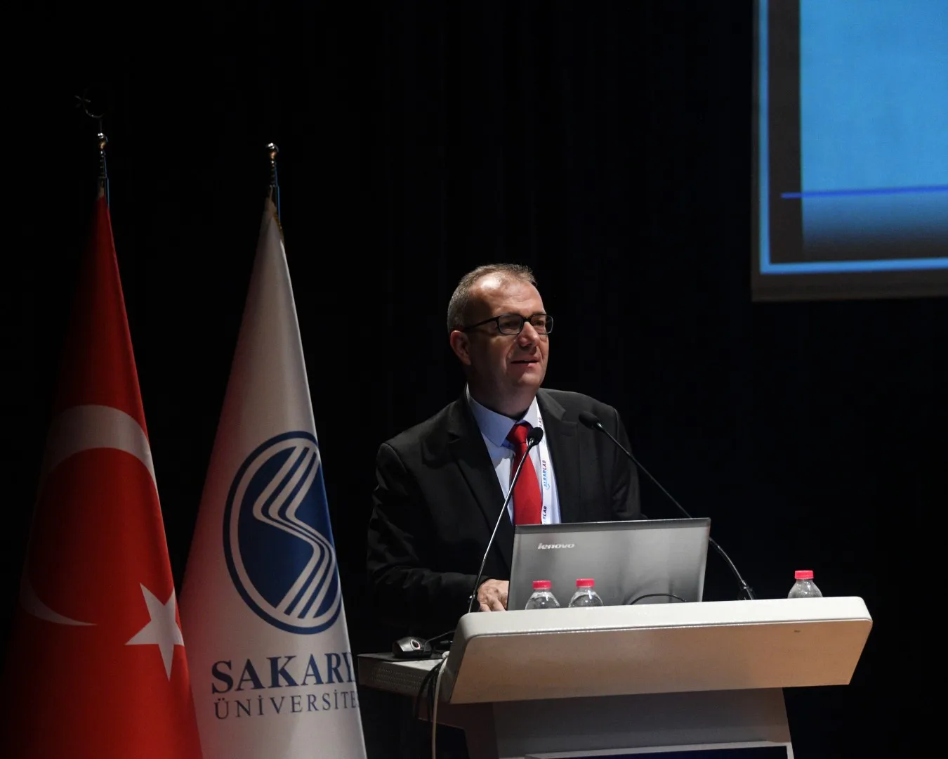 Gıda Güvenliği Alarm Veriyor, Anne Sütünde Bile Plastik Var!
