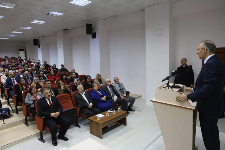 Fırat Üniversitesi’nde VII. Uluslararası Doğu Avrupa Araştırmaları Kongresi Gerçekleştirildi