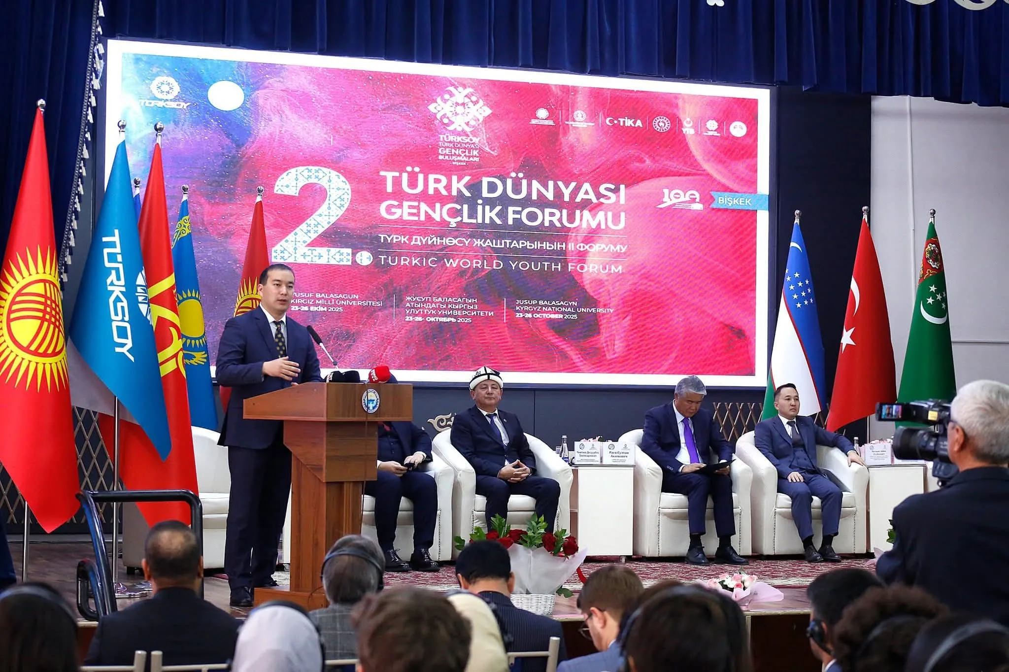 TÜRKSOY Gençlik Buluşmaları Kapsamında Bişkek’te 2. Türk Dünyası Gençlik Forumu düzenlendi