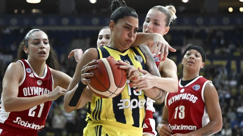 Fenerbahçe konuk ettiği Olympiakos’u farklı yendi