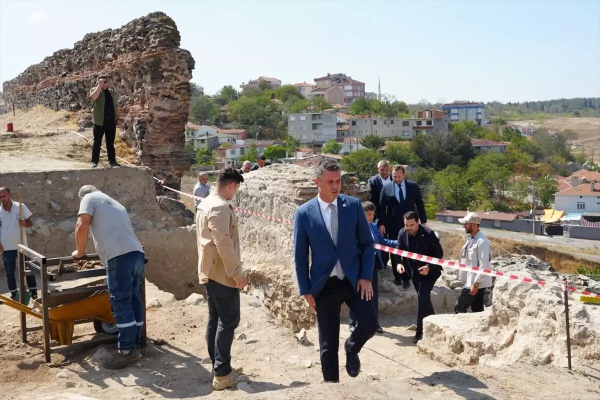 Çorlu Kalesi’nde Kazı Çalışmaları Devam Ediyor
