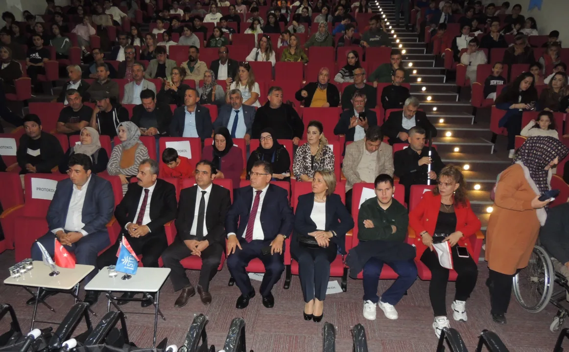 İstek Okulları Tekerlekli Sandalyelerle Umut Oldu