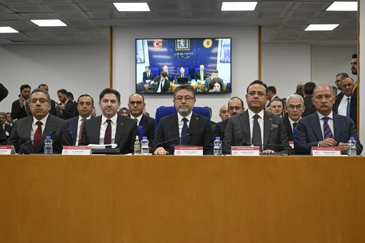 Tarım ve Orman Bakanı Yumaklı: Ata tohumlarında tescil ettiğimiz çeşit sayısını 49’a yükselttik