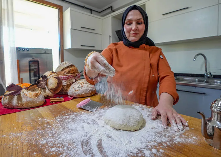 Bankacılığı bırakan Diyarbakırlı şef ekmeği sanatla buluşturdu