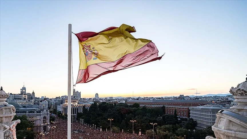 İspanyolların yüzde 66,2’si ülkelerinin gelecek yıllarda savaşa gireceğini düşünüyor