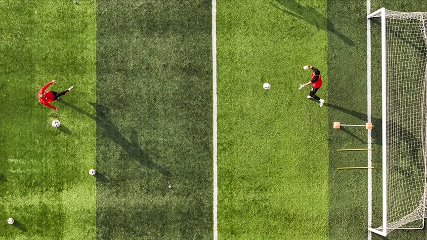 Gençlik ve Spor Bakanı Osman Aşkın Bak’tan amatör kulüplere tesis müjdesi