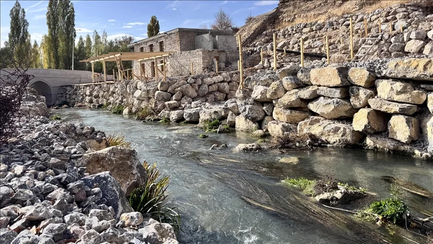 Restore edilen 100 yıllık değirmenin “çarkı” turizm için dönecek