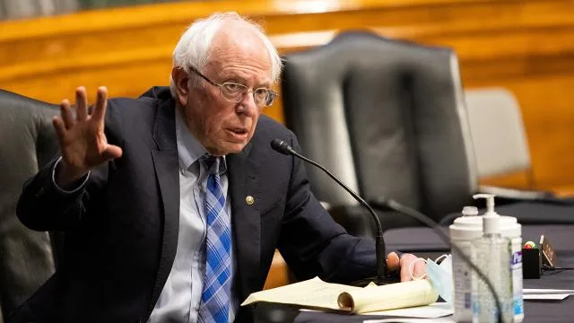 ABD’li Senatör Sanders, ülkesinin İsrail’e askeri desteğini durdurması çağrısında bulundu