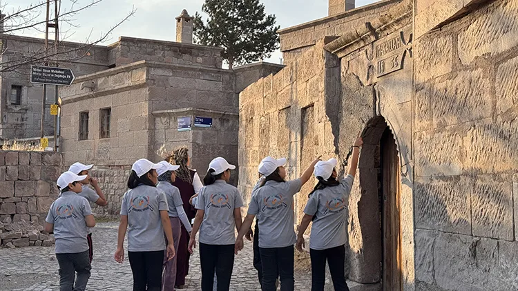 “Mimar Sinan’ın torunları” tarihi mahallenin gönüllü turizm elçiliğini yapıyor